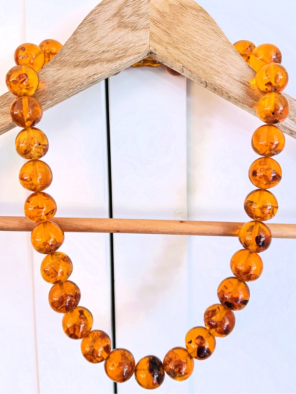 Vintage Amber Bead Necklace - Women's Jewelry